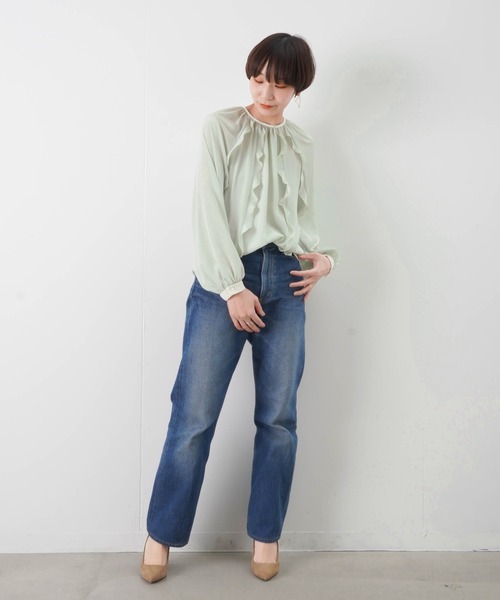 RAW FUDGE ローファッジ ブラウス バックフリル ブラック スキッパー RAW FUDGE（ローファッジ）の「フリル配色ドットブラウス
