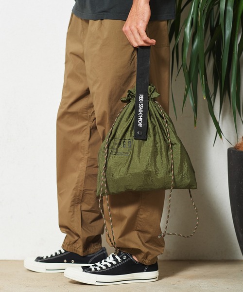 JACK & MARIE(ジャックアンドマリー)の「POSTGENERAL PACKABLE PARACHUTE NYLON BAG (ポストジェネラル )(エコバッグ/サブバッグ・メンズ・ブラック/オリーブ/ブラウン系その他・FREE)」の1枚目の写真