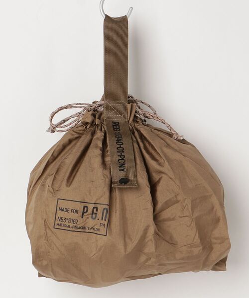 JACK & MARIE(ジャックアンドマリー)の「POSTGENERAL PACKABLE PARACHUTE NYLON BAG (ポストジェネラル )(エコバッグ/サブバッグ・メンズ・ブラック/オリーブ/ブラウン系その他・FREE)」の20枚目の写真