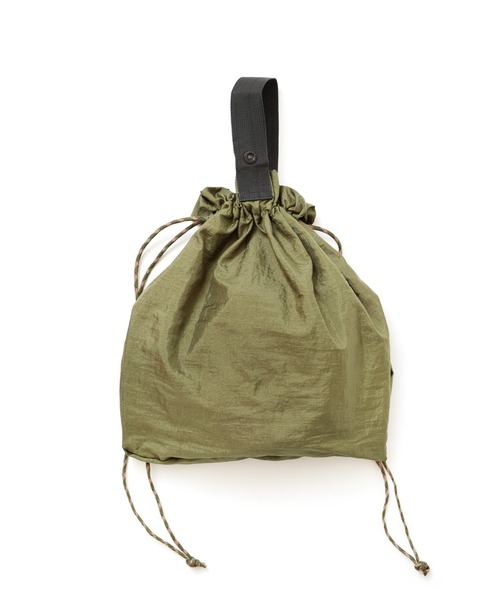 JACK & MARIE(ジャックアンドマリー)の「POSTGENERAL PACKABLE PARACHUTE NYLON BAG (ポストジェネラル )(エコバッグ/サブバッグ・メンズ・ブラック/オリーブ/ブラウン系その他・FREE)」の16枚目の写真