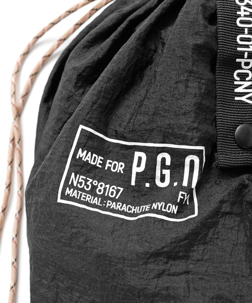 JACK & MARIE(ジャックアンドマリー)の「POSTGENERAL PACKABLE PARACHUTE NYLON BAG (ポストジェネラル )(エコバッグ/サブバッグ・メンズ・ブラック/オリーブ/ブラウン系その他・FREE)」の12枚目の写真