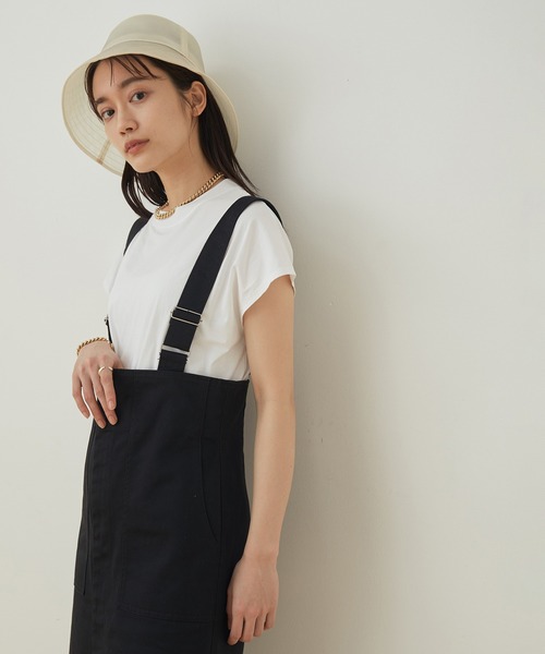 ADAM ET ROPE'(アダムエロペ)の「コットンクルーネックフレンチTEE(Tシャツ/カットソー・レディース・ホワイト/チャコールグレー/ピンク/クリーム/ブラウン系その他3・FREE)」の1枚目の写真