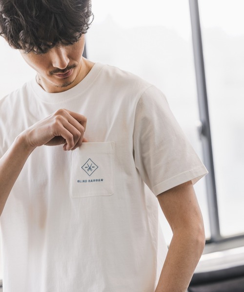GLOBAL WORK(グローバルワーク)の「BLIND BARBERロゴT/940142(Tシャツ/カットソー・メンズ・ホワイト/ブラック/グレー・SMALL/MEDIUM/LARGE/X-LARGE)」の4枚目の写真