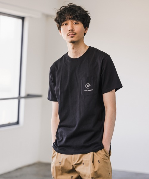 GLOBAL WORK(グローバルワーク)の「BLIND BARBERロゴT/940142(Tシャツ/カットソー・メンズ・ホワイト/ブラック/グレー・SMALL/MEDIUM/LARGE/X-LARGE)」の17枚目の写真