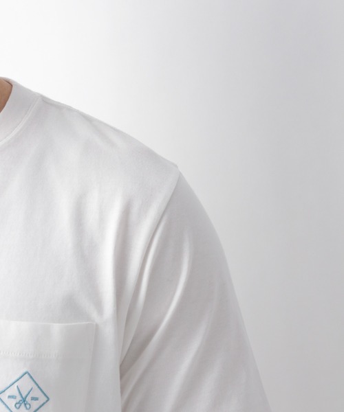 GLOBAL WORK(グローバルワーク)の「BLIND BARBERロゴT/940142(Tシャツ/カットソー・メンズ・ホワイト/ブラック/グレー・SMALL/MEDIUM/LARGE/X-LARGE)」の22枚目の写真