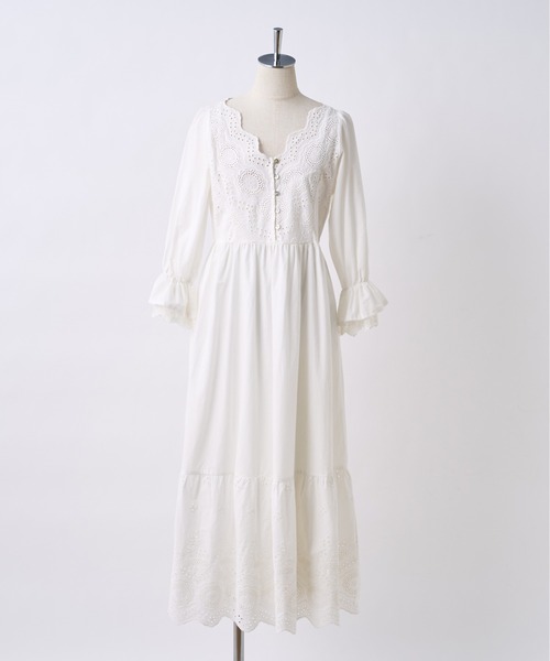 one after another NICE CLAUP（ワンアフターアナザーナイスクラップ）の「【ZOZOTOWN限定】カットワークレースワンピース（ワンピース・レディース・オフホワイト/ブラック/ベージュ/ミント/レモンイエロー/サックスブルー・FREE）」の16枚目の写真