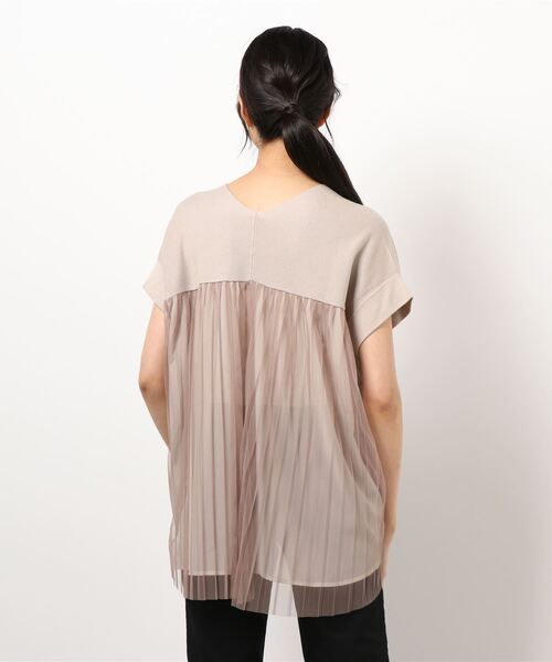 INTERPLANET（インタープラネット）の「ＢＡＣＫプリーツチュールニットプルオーバー（ニット/セーター・レディース・チャコールグレー/ライトグレー/ベージュ・FREE）」の13枚目の写真