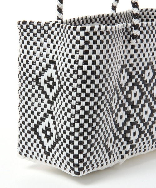 mysty woman(ミスティウーマン)の「【HANDMADE】メルカドバッグ 947063(かごバッグ・レディース・ブラック/オレンジ・FREE)」の7枚目の写真