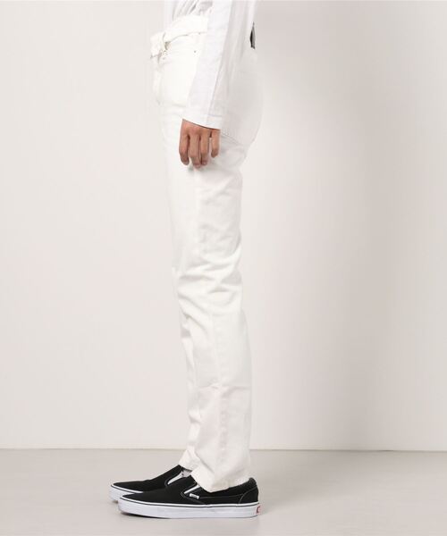 T BY ALEXANDER WANG（ティーバイ アレキサンダーワン）の「t-by alexanderwang CULT FLIP - CARPENTER WHITE（その他パンツ・レディース・ホワイト・26inch/27inch）」の2枚目の写真