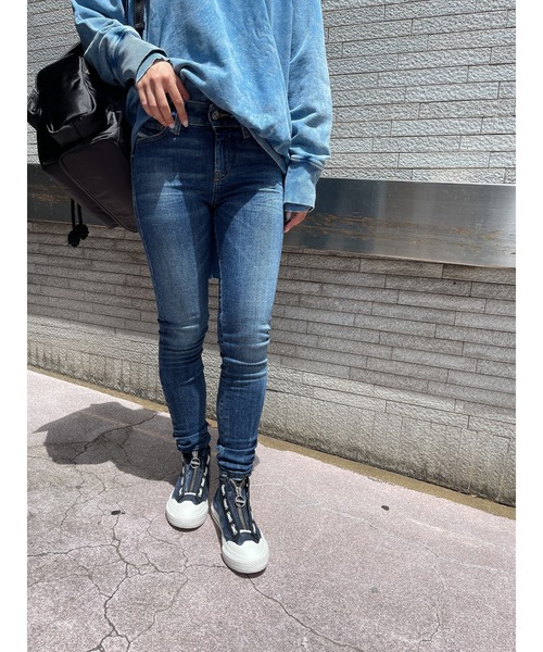 DIESEL（ディーゼル）の「レディース リングモチーフ ミドル