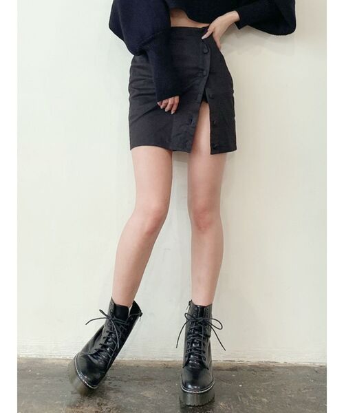 GYDA（ジェイダ）の「オープンスリットスカートライクショーパン（スカート・レディース・ブラック/オリーブ・FREE）」の2枚目の写真