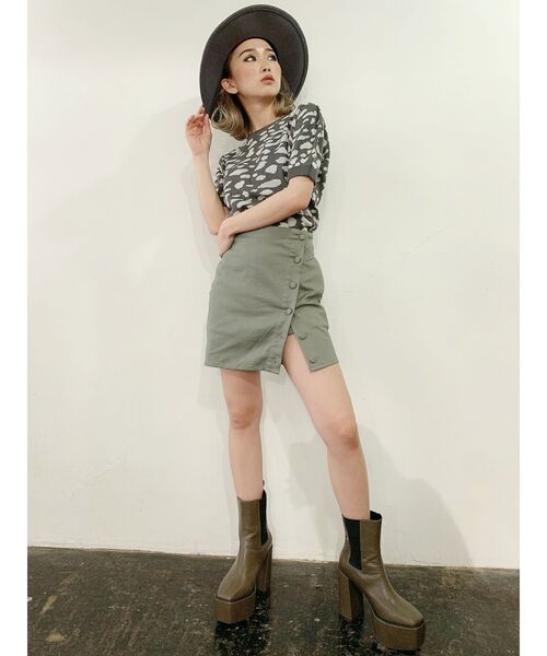 GYDA（ジェイダ）の「オープンスリットスカートライクショーパン（スカート・レディース・ブラック/オリーブ・FREE）」の17枚目の写真