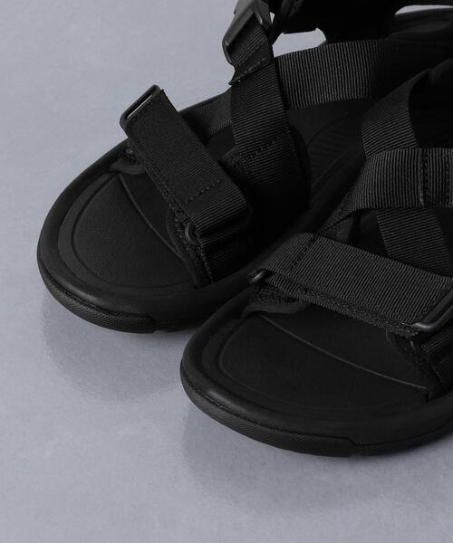 Teva(テバ)の「<Teva(テバ)> HURRICANE VERGE/サンダル(サンダル・メンズ・ブラック・8/10/9/7)」の6枚目の写真