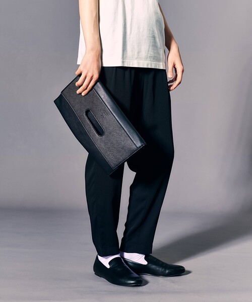 tk.TAKEO KIKUCHI(ティーケータケオキクチ)の「【WEB限定】レザー調クラッチバッグ(クラッチバッグ・レディース・ブラック/ネイビー/ブラック系5/ベージュ系/ブラック系・00)」の17枚目の写真