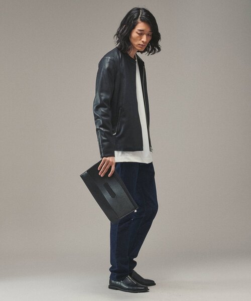 tk.TAKEO KIKUCHI(ティーケータケオキクチ)の「【WEB限定】レザー調クラッチバッグ(クラッチバッグ・レディース・ブラック/ネイビー/ブラック系5/ベージュ系/ブラック系・00)」の10枚目の写真