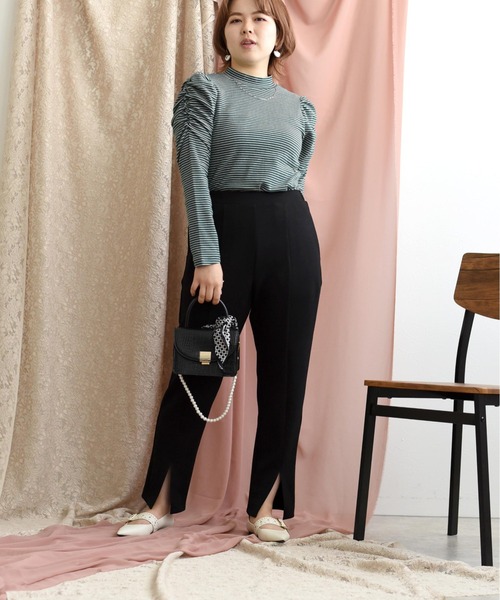 palm RICHE(ポームリシュ)の「起毛ボーダーパワーショルダートップス(Tシャツ/カットソー・レディース・ブラック/オフホワイト/グリーン/キャメル・M)」の12枚目の写真