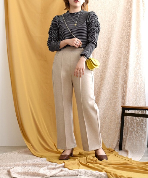 palm RICHE(ポームリシュ)の「起毛ボーダーパワーショルダートップス(Tシャツ/カットソー・レディース・ブラック/オフホワイト/グリーン/キャメル・M)」の10枚目の写真