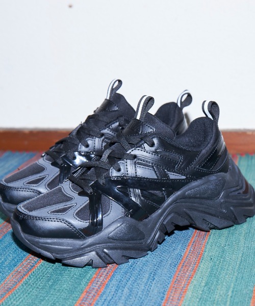 FILA（フィラ）の「エレクトローブ ２ / ELECTROVE 2 / 厚底スニーカー（スニーカー・レディース・ブラック・22.5cm/23.5cm/24.5cm/25.5cm/26.5cm/23.0cm/24.0cm/25.0cm/26.0cm/27.0cm/28.0cm）」の15枚目の写真