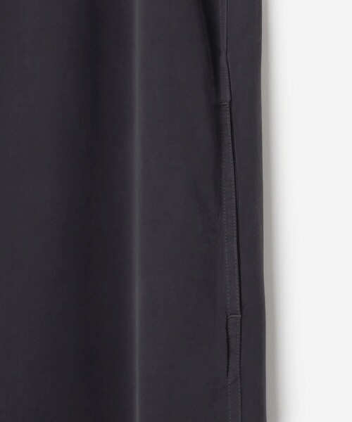 LE GLAZIK（ルグラジック）の「LE GLAZIK | スリーブレスドレス WOMEN（ワンピース・レディース・カーキ/ネイビー・36）」の6枚目の写真