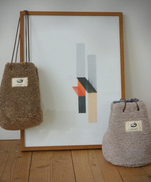 ONIGIRI(オニギリ)の「【一部店舗限定】 <リバーシブル> ボア×ボアバッグ(トートバッグ・レディース・ベージュ/チャコール・FREE)」の17枚目の写真
