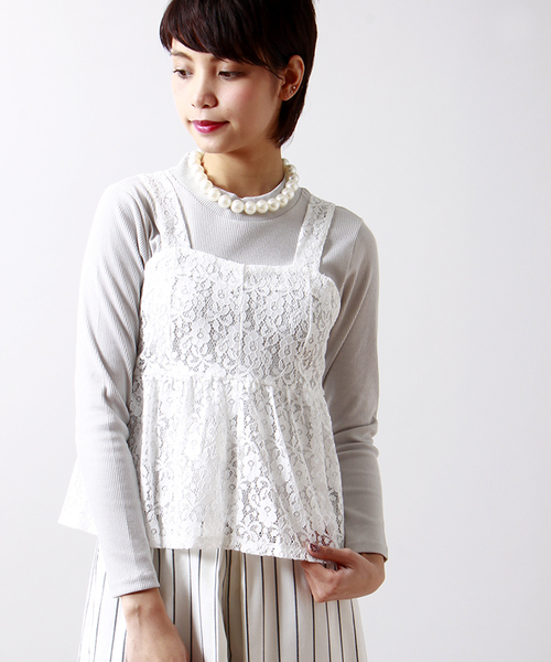 WEGO(ウィゴー)の「WEGO/ビスチェアンサンブルTシャツ(アンサンブル・レディース・オフホワイト/ライトグレー/ライトピンク・FREE)」の2枚目の写真