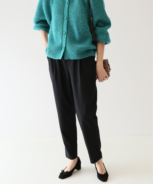 SLOBE IENA（スローブイエナ）の「ウォッシャブルサキソニーテーパードパンツ【手洗い可能/ウエストゴム】◆（その他パンツ・レディース・ブラック/グリーン/ピンク・38/40/36）」の14枚目の写真