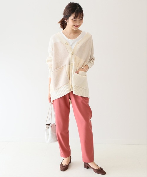 SLOBE IENA（スローブイエナ）の「ウォッシャブルサキソニーテーパードパンツ【手洗い可能/ウエストゴム】◆（その他パンツ・レディース・ブラック/グリーン/ピンク・38/40/36）」の21枚目の写真