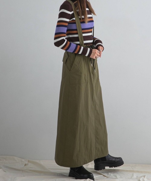 bohmal（ボマール）の「サスペンダー付きミリタリーロングスカート（スカート・レディース・カーキ/ブラック・FREE）」の12枚目の写真