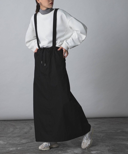 bohmal（ボマール）の「サスペンダー付きミリタリーロングスカート（スカート・レディース・カーキ/ブラック・FREE）」の3枚目の写真