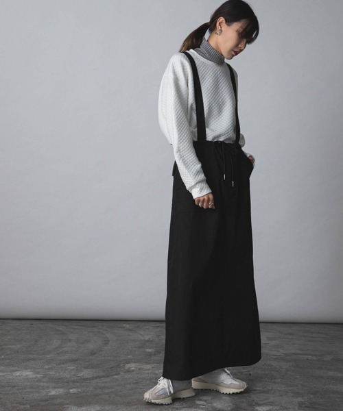 bohmal（ボマール）の「サスペンダー付きミリタリーロングスカート（スカート・レディース・カーキ/ブラック・FREE）」の6枚目の写真