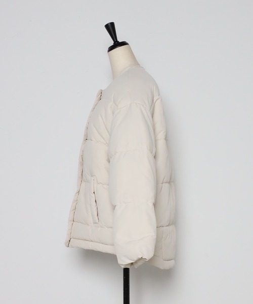 Bonjour Sagan（ボンジュールサガン）の「ノーカラーダウンコート（ダウンジャケット/コート・レディース・ブラック/ライトカーキ/アイボリー・FREE）」の9枚目の写真