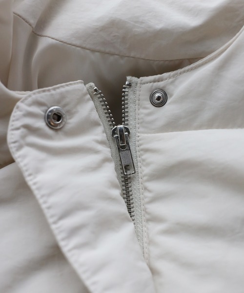 Bonjour Sagan（ボンジュールサガン）の「ノーカラーダウンコート（ダウンジャケット/コート・レディース・ブラック/ライトカーキ/アイボリー・FREE）」の5枚目の写真