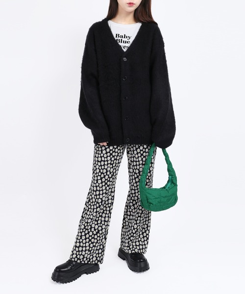 WC(ダブル シー)の「モヘアタッチビッグカーディガン(カーディガン/ボレロ・レディース・ブラック/ピンク/グリーン/ライトパープル/サックスブルー/ホワイト・FREE)」の9枚目の写真