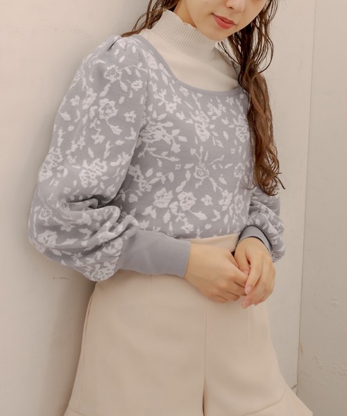 OLIVE des OLIVE（オリーブデオリーブ）の「【WEB限定】お花ふくれジャガードニット（ニット/セーター・レディース・ブラック/サックスブルー/アイボリー/グレー・FREE）」の4枚目の写真