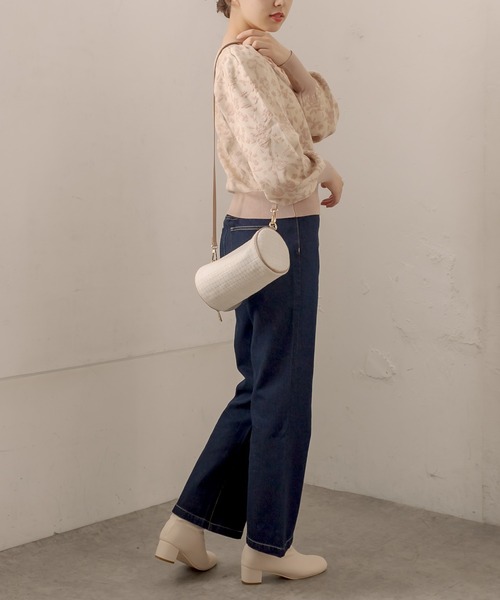 OLIVE des OLIVE（オリーブデオリーブ）の「【WEB限定】お花ふくれジャガードニット（ニット/セーター・レディース・ブラック/サックスブルー/アイボリー/グレー・FREE）」の6枚目の写真