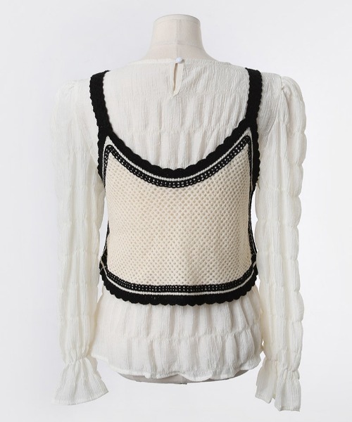 chuu（チュー）の「CHUU サニーレイヤードBlouse & Bustier Set（シャツ/ブラウス・レディース・アイボリー・FREE）」の14枚目の写真