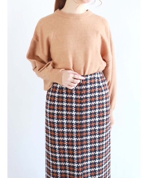 Te chichi(テチチ)の「ボリューム袖ニット(ニット/セーター・レディース・グレー/オフホワイト/オレンジ/グリーン・フリ-)」の4枚目の写真