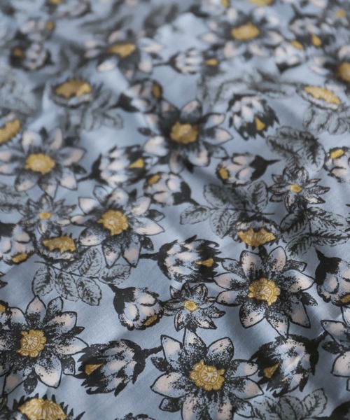 rapiecage（ラピエサージュ）の「ポケッタブル　プリントバッグ（ショルダーバッグ・レディース・サックスブルー/マスタード/キナリ/ネイビー/ボルドー・FREE）」の17枚目の写真