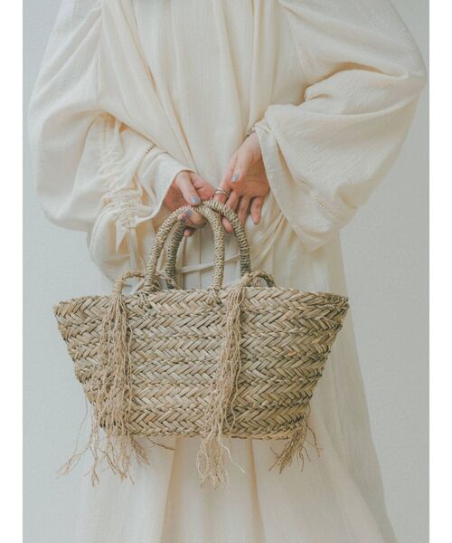 Ungrid（アングリッド）の「シーグラスショルダーバッグ（かごバッグ・レディース・ベージュ・FREE）」の5枚目の写真