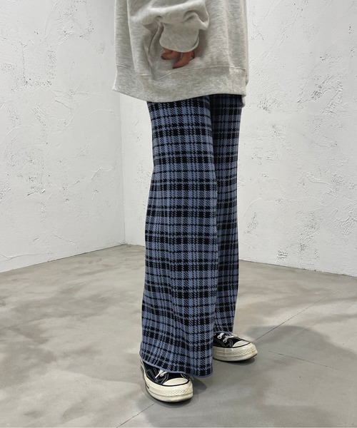 apres jour mignon(アプレジュールミニョン)の「チェック柄ジャガードニットパンツ【ZOZOTOWN限定アイテム】(その他パンツ・レディース・オレンジ系その他/ブラック系その他/グリーン系その他/ブルー系その他・SMALL/X-LARGE/MEDIUM)」の22枚目の写真