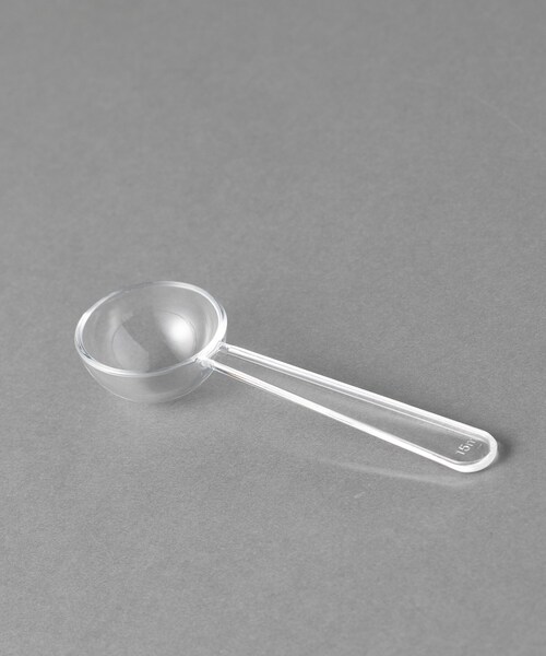 212 KITCHEN STORE(トゥワントゥキッチンストア)の「アクリルメジャースプーン M 15ml<CASUAL PRODUCT カジュアルプロダクト>(キッチンツール・レディース・その他・00)」の4枚目の写真