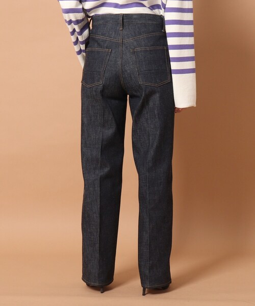 DRESSTERIOR(ドレステリア)の「◆【otonaMUSE5月号掲載】ストレートデニムパンツ(デニムパンツ・レディース・ネイビー/ブルー・38/36/34/40)」の6枚目の写真