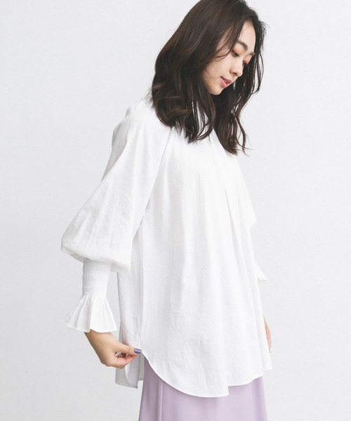 URBAN RESEARCH ROSSO WOMEN(アーバンリサーチ ロッソ)の「2WAYボリュームスリーブブラウス(シャツ/ブラウス・レディース・オフホワイト/ライトベージュ・FREE)」の7枚目の写真