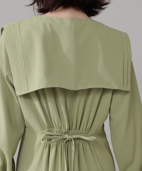 N.（N. Natural Beauty Basic）（エヌエヌナチュラルビューティーベーシック）の「◆スクエアカラーウエストタックワンピース（ワンピース・レディース・ライトグリーン/モカ/ナチュラル・MEDIUM）」の7枚目の写真