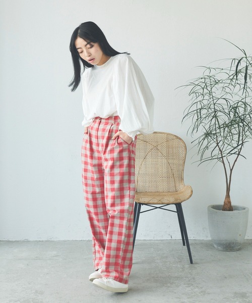 Libra Cue(リブラ キュー)の「ギンガムチェックタックワイドパンツ(スラックス・レディース・ブラック/レッド・FREE)」の15枚目の写真