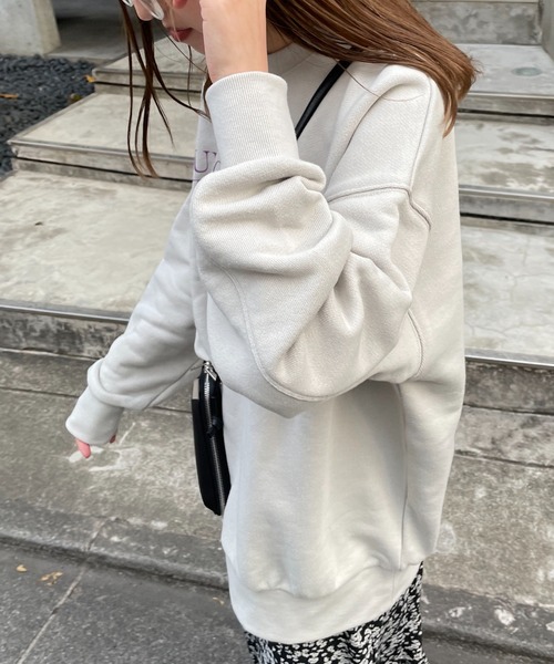 DISCOAT(ディスコート)の「ヘヴィウェイトシンプルロゴビックスウェット(スウェット・レディース・ホワイト/ベージュ/バイオレット・FREE)」の18枚目の写真