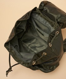 【美品】LANVIN en Bleu ギャザーリュック　黒 LANVIN en Bleu（ランバンオンブルー）の「ギャザーリュック