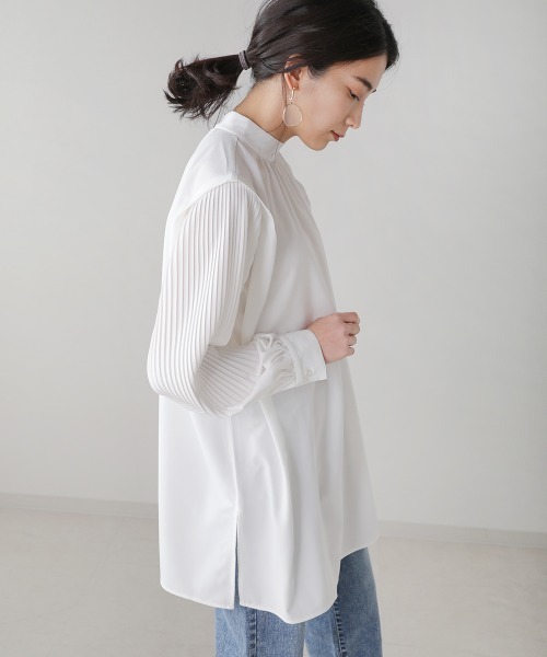 Bou Jeloud(ブージュルード)の「【WEB限定】タックショルダープリーツスリーブブラウス(シャツ/ブラウス・レディース・ブラック/オフホワイト/サックスブルー・38)」の6枚目の写真