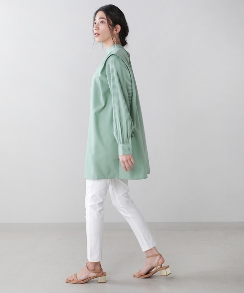 Bou Jeloud(ブージュルード)の「【WEB限定】タックショルダープリーツスリーブブラウス(シャツ/ブラウス・レディース・ブラック/オフホワイト/サックスブルー・38)」の14枚目の写真