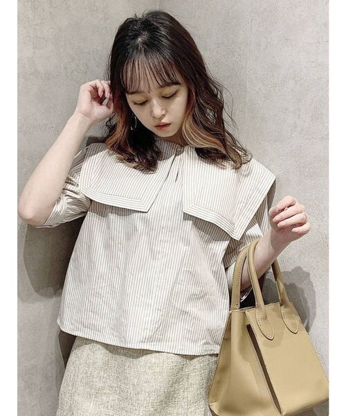 dazzlin(ダズリン)の「ストライプセーラーブラウス(シャツ/ブラウス・レディース・ベージュ/グレー/オフホワイト・FREE)」の1枚目の写真